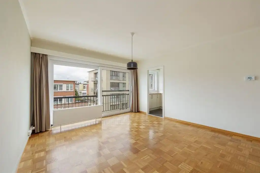 Licht appartement vlakbij Te Boelaerpark foto 2