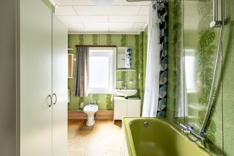 Woning met brede oprit en dubbele garage foto 23