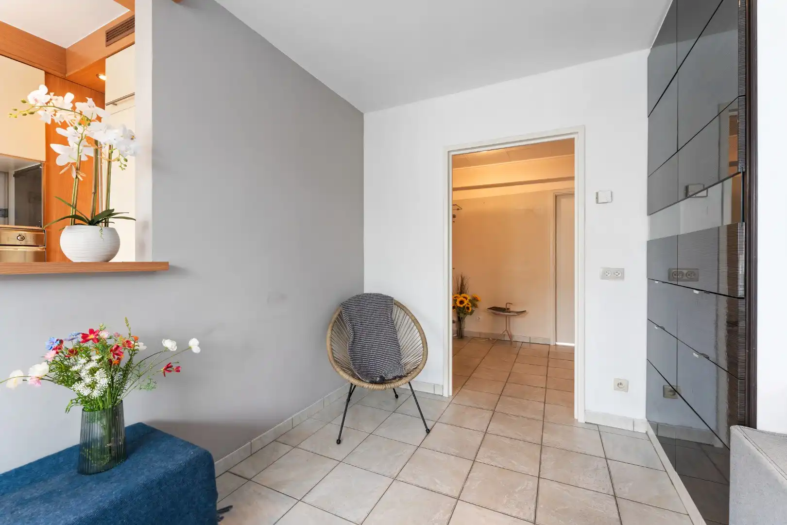 Instapklaar en bijzonder lichtrijk appartement met 2 slaapkamers, zonnig terras en EPC-label B in Oostende foto 3