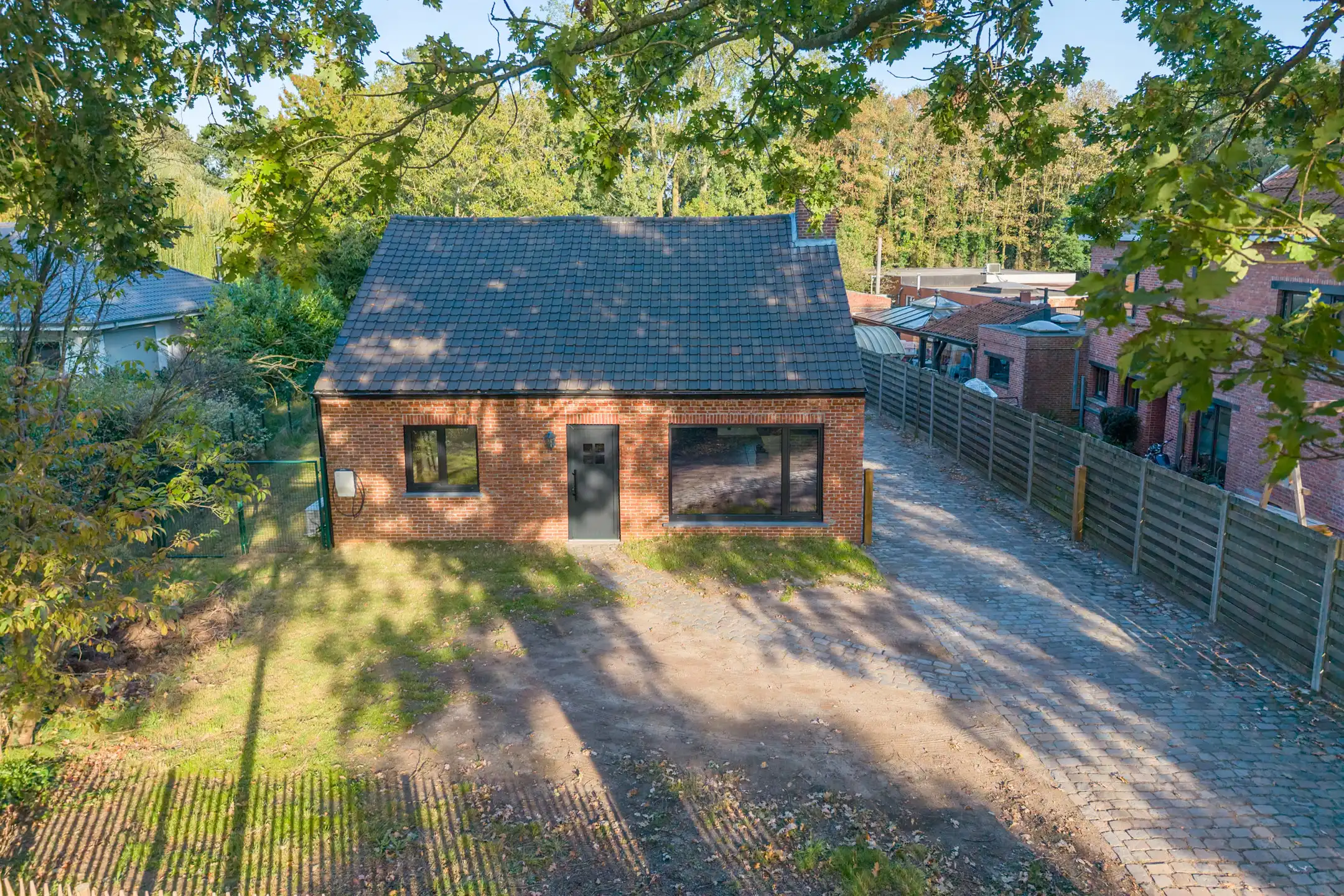 Ger. woning met 3 slpk en grote garage/werkplaats op 1.705 m² foto 56