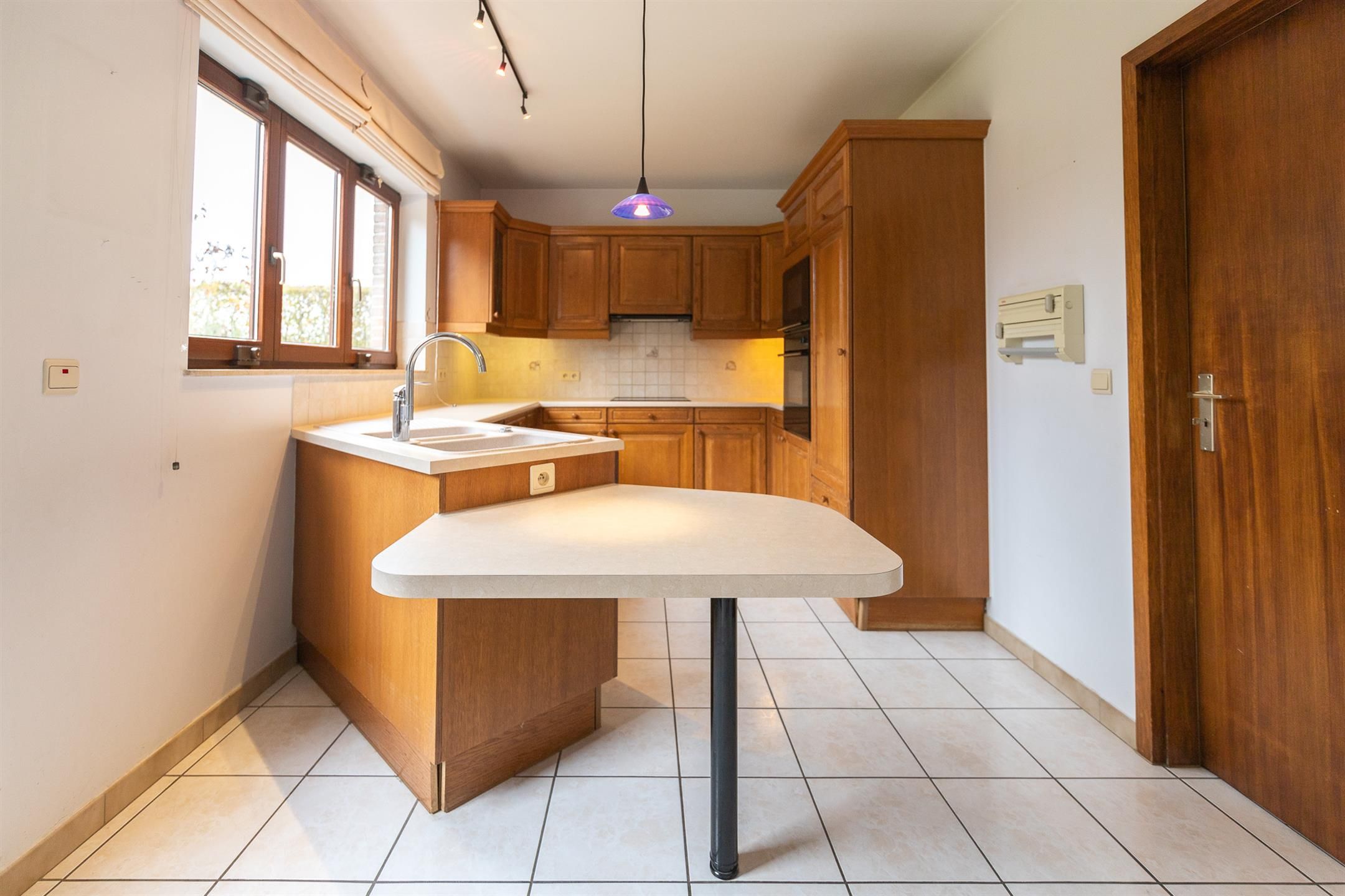 Ideaal gelegen villa met 4 slaapkamers foto 7