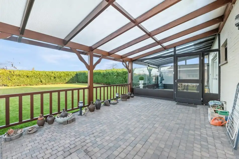 CHARMANTE, GELIJKVLOERSE GEZINSWONING OP EEN KNAP PERCEEL VAN MAAR LIEFST 11A78CA IN ZEPPEREN foto 27