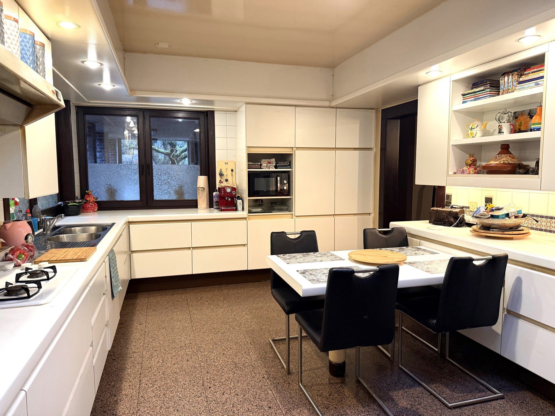 Ruime gelijkvloerse woning foto 11