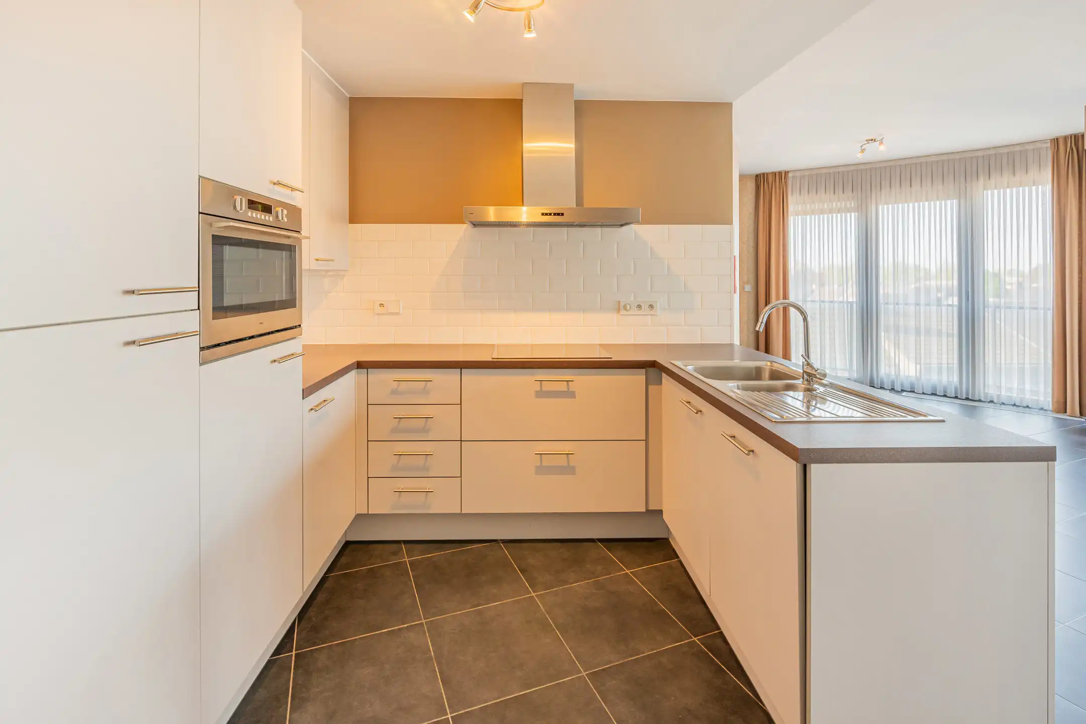 Serviceflat in het centrum van Willebroek foto 8