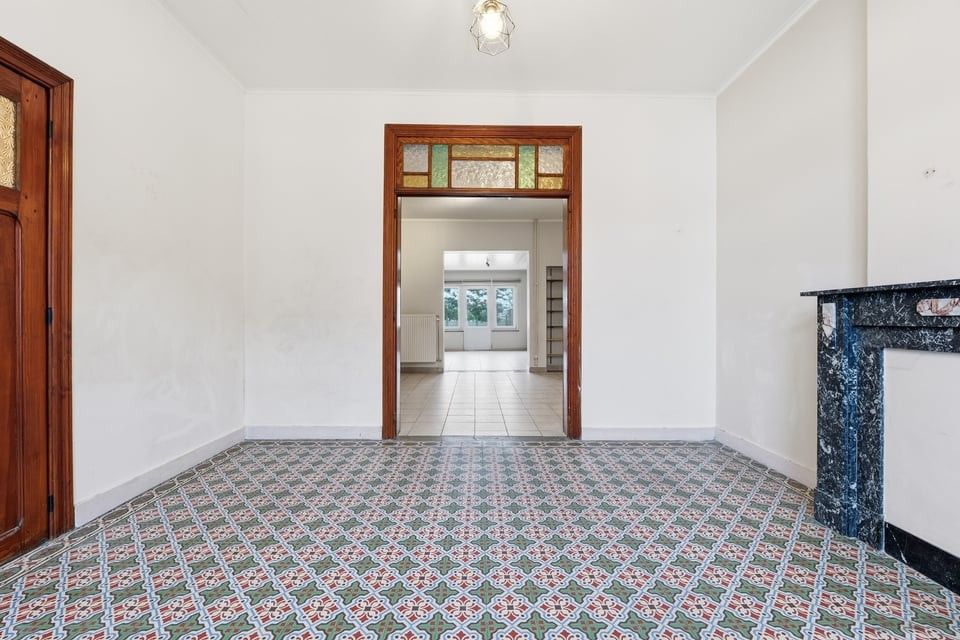 CHARMANTE WONING MET KARAKTER, RUIMTE EN UITZONDERLIJK POTENTIEEL OP RUIM PERCEEL foto 6