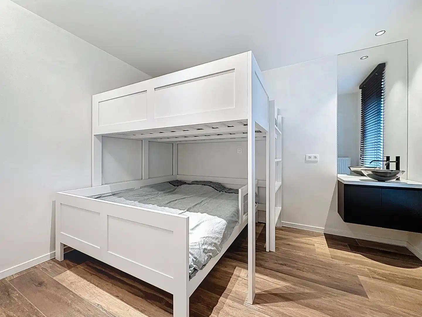 Luxueus appartement met zeezicht en zuidgericht terras te Nieuwpoort foto 12