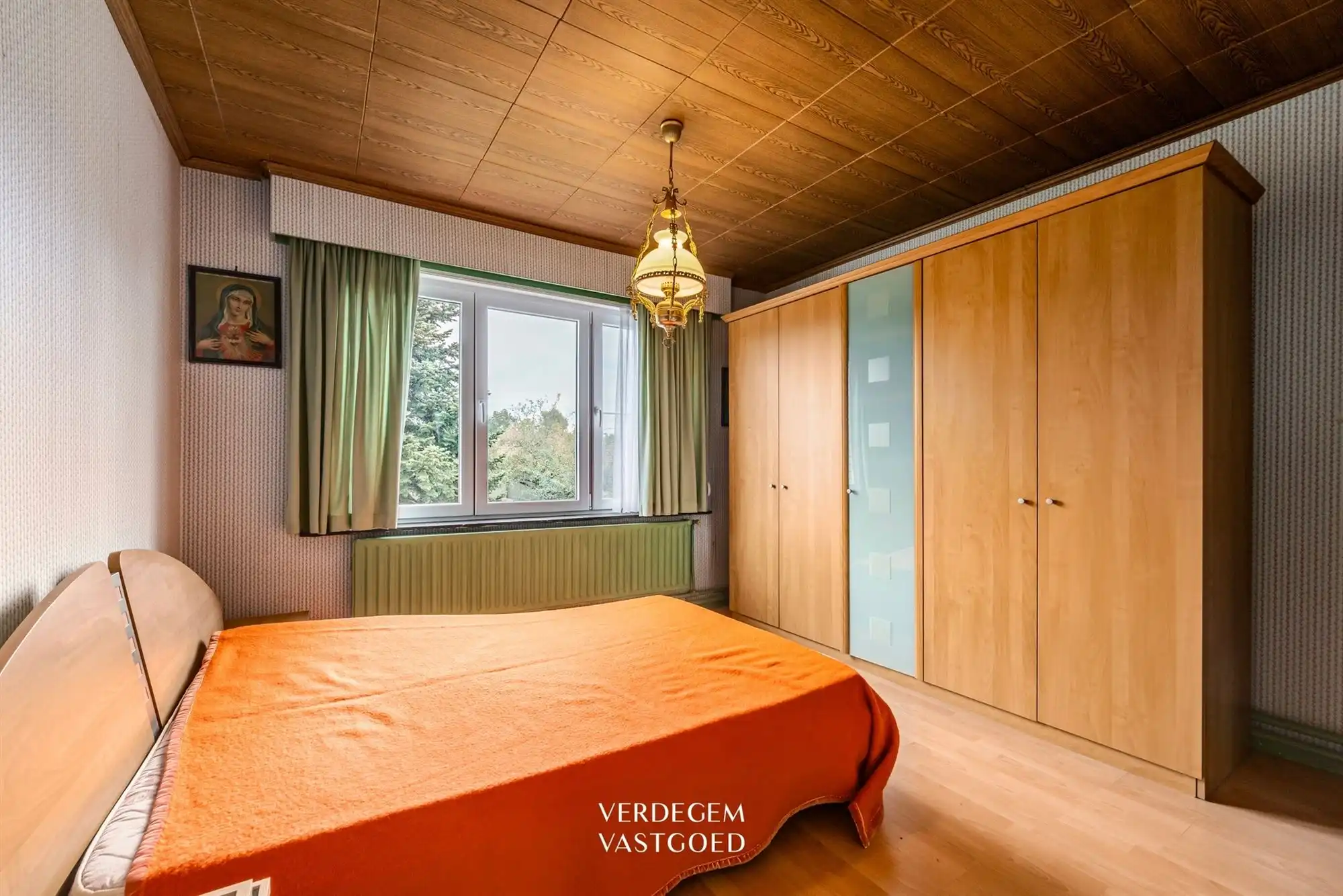 Gezinswoning met 3 slaapkamers, garage en tuin van 299m² foto 10