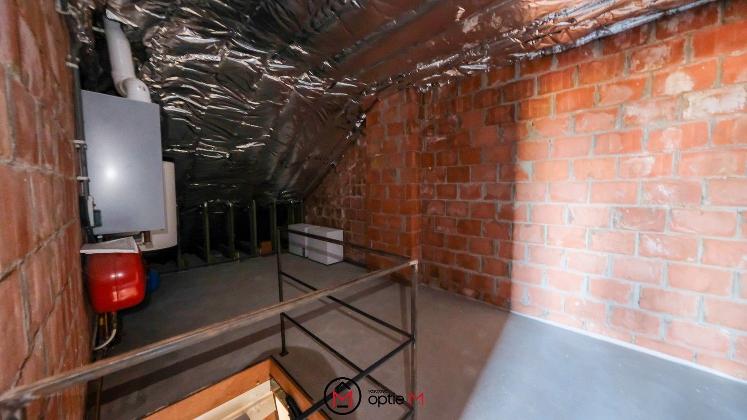 Investeringspand met handelsruimte en appartement in Merem Bilzen foto 23