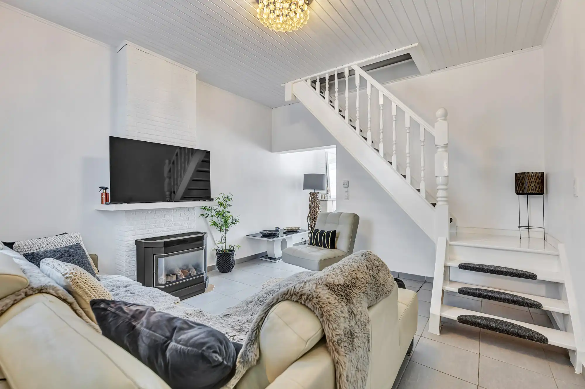 Instapklare starterswoning met 2 slaapkamers foto 4