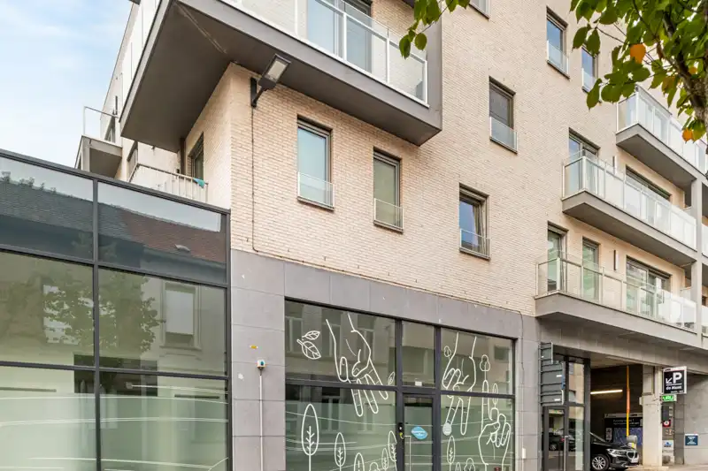 Roeselare-de Munt. Exclusief en lichtrijk 3-slaapkamerappartement (130,5 m²) met riante terrassen op een toplocatie in Roeselare foto 17