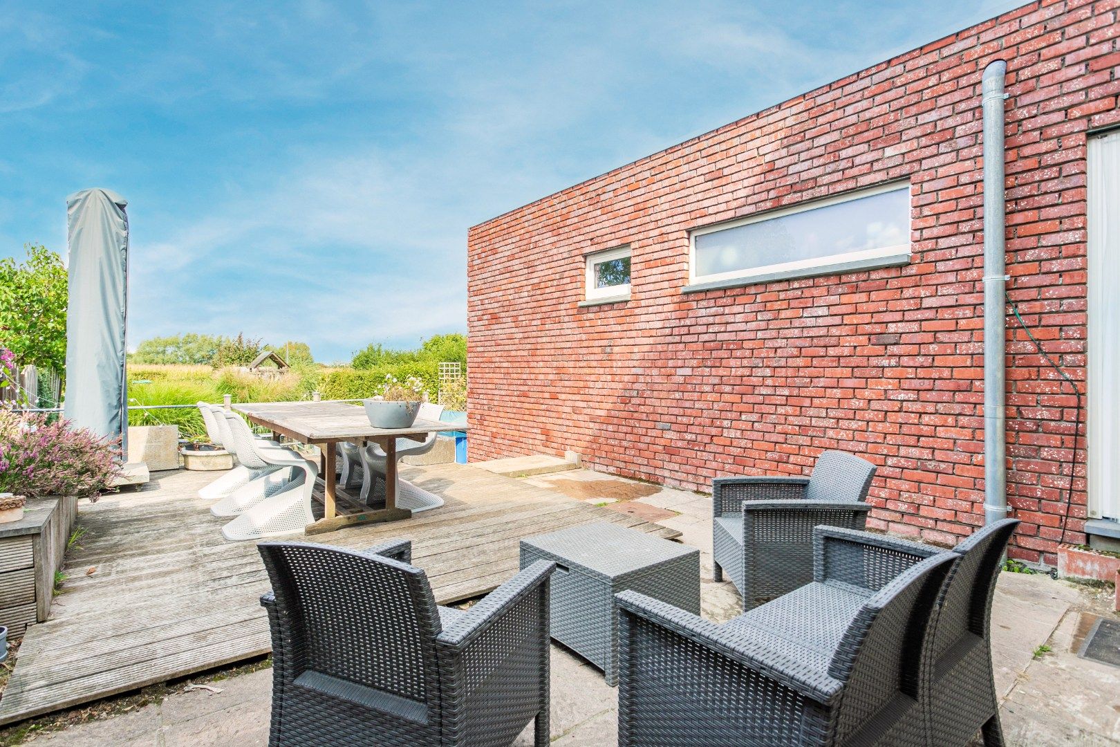 Op te frissen woning met 3 slpks en tuin te Roosdaal foto 13