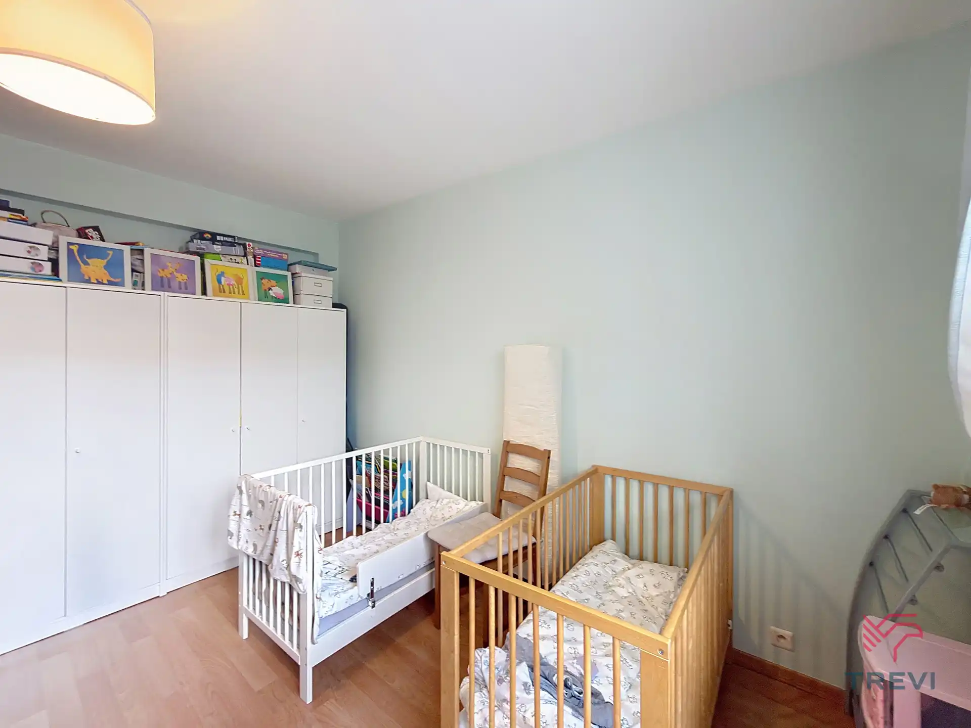 Mooi, licht appartement - 2 slaapkamers vlakbij Altitude 100 foto 9