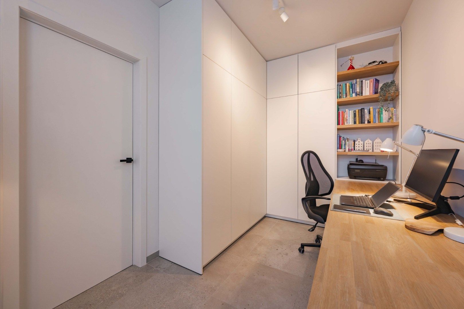 VERRASSEND RUIME GEZINSWONING OP 525 m² | PRACHTIGE AFWERKING!!!  foto 5