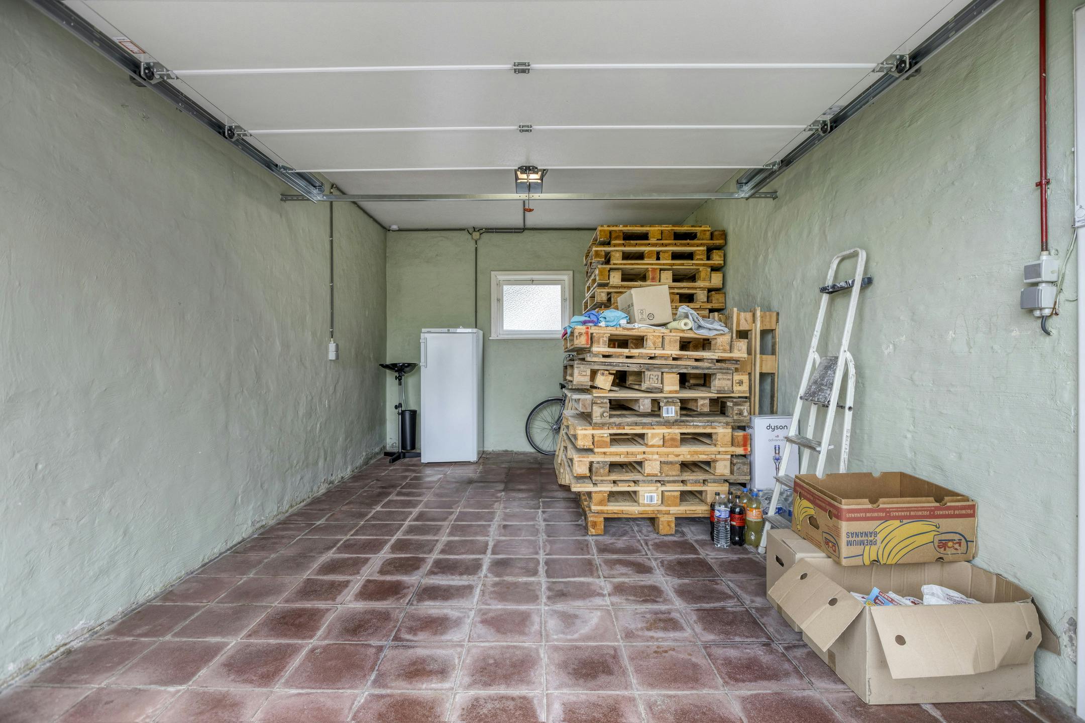 Ruime woning met tuin en garage op 1.845m² te Alveringem. foto 28