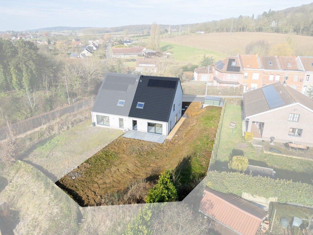 Nabij het centrum van Ronse bouwt Hectaar halfopen woningen foto 3