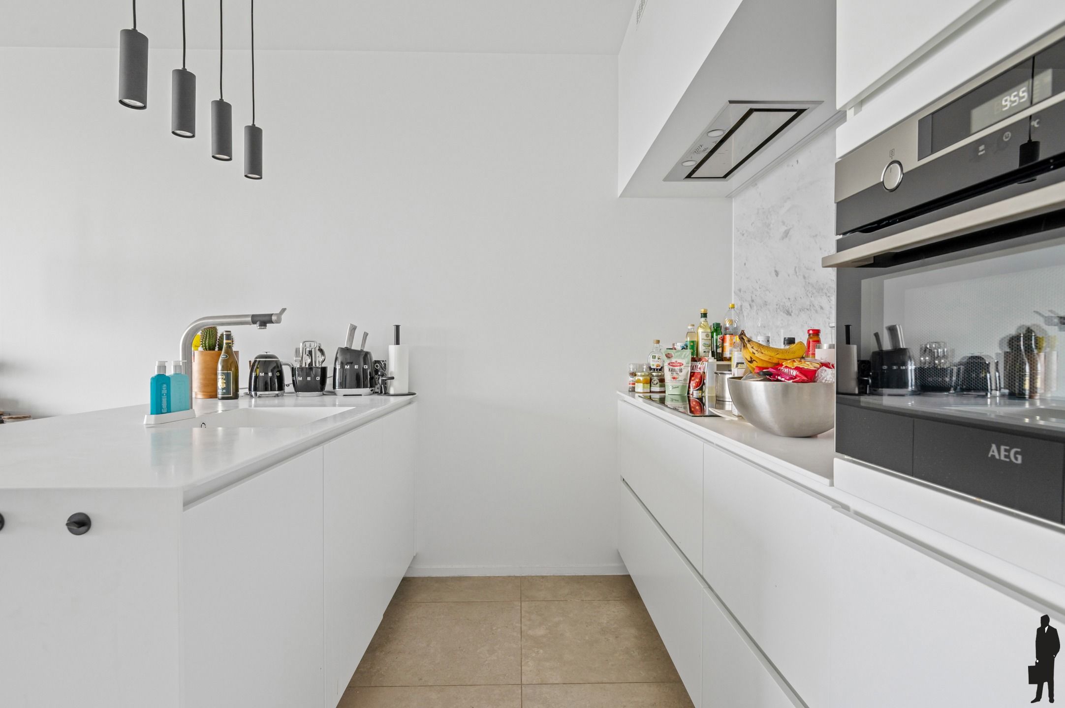 Zuidgericht appartement in de Antwerp Tower – Adembenemend zicht over de stad foto 21