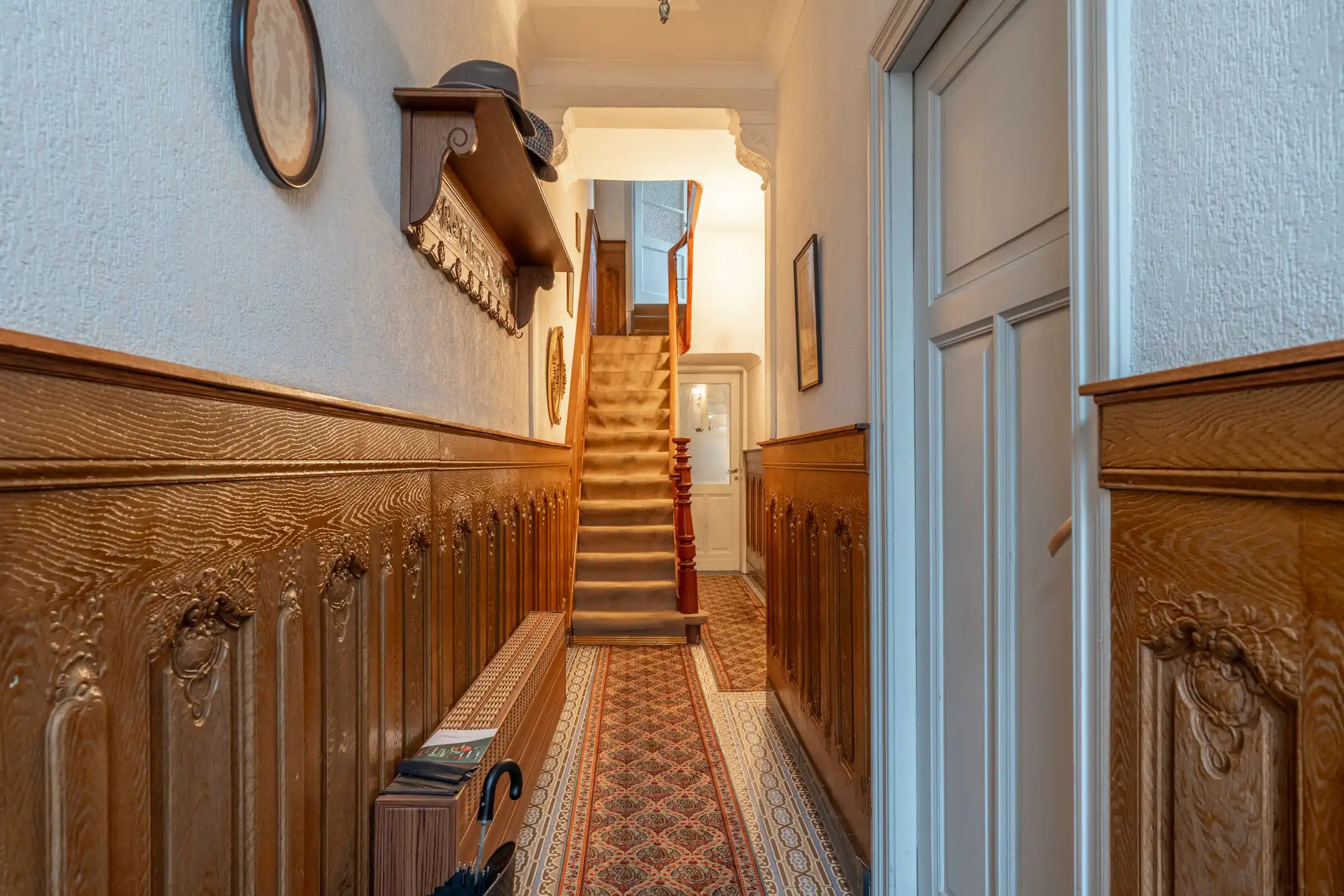 Te renoveren woning met 4-5 slpk's en tuin te Turnhout. foto 18