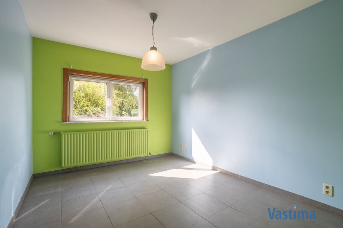 Solide rijwoning met garage en tuin in het hart van Aalst foto 11