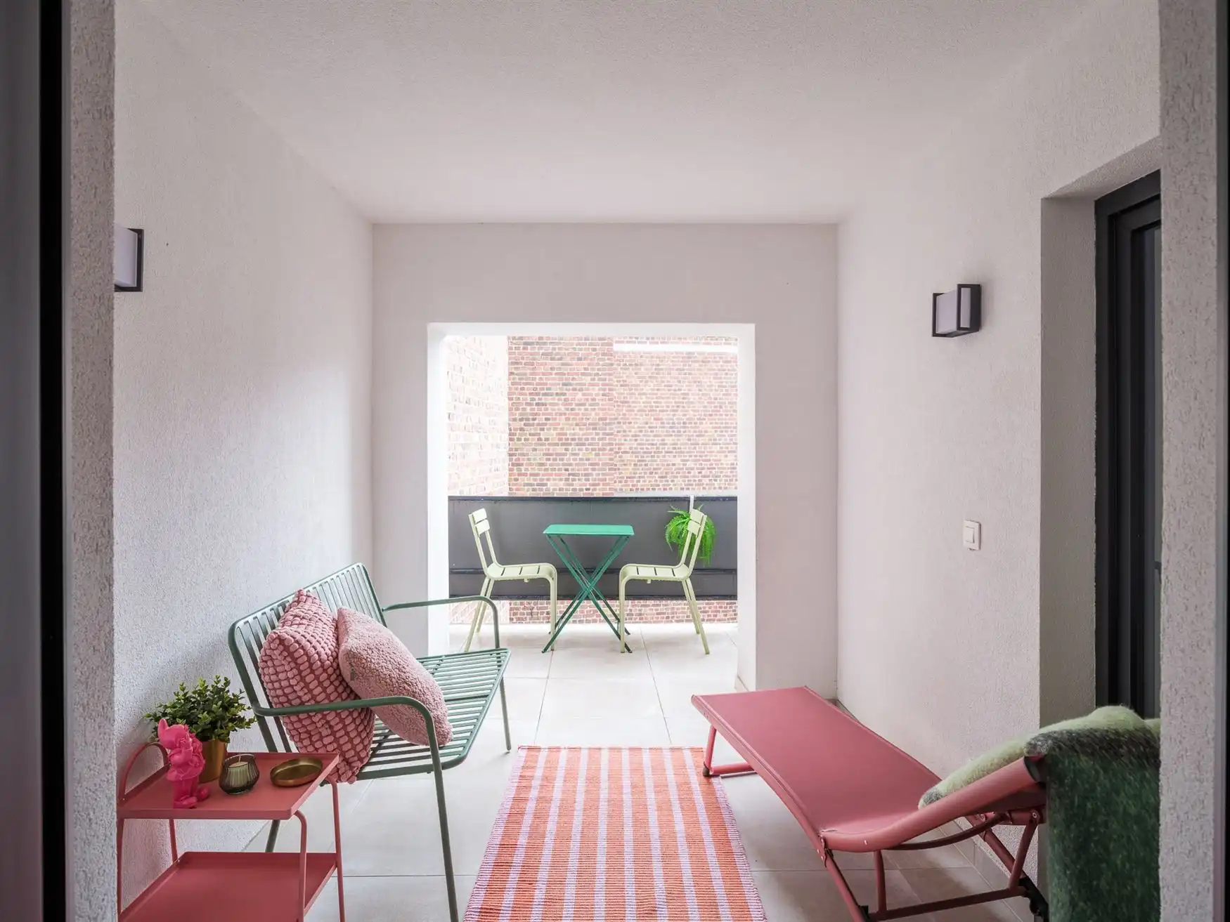 Stijlvol appartement met terras nabij Zuidpark en Sint Anna foto 10