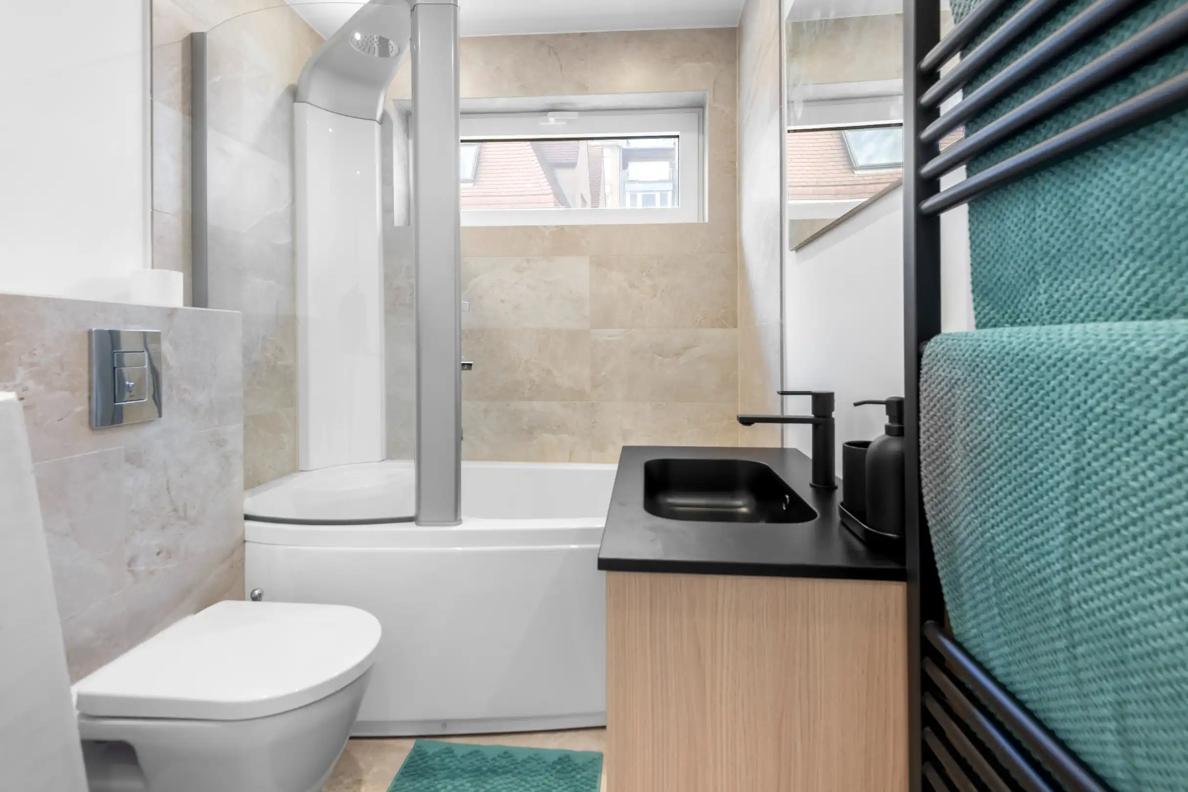 Zuidgericht hoekappartement in een villa residentie met open zicht gelegen op 100 meter van de Zeedijk foto 11