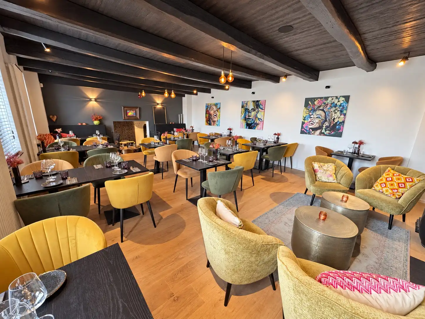 De Witte Doorn – instapklaar restaurant met woonst, sfeervolle tuin en polderzicht in Vlissegem. foto 7
