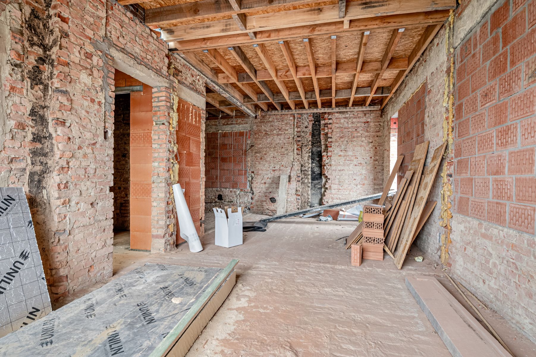 Uniek renovatieproject vergund voor twee villa-appartementen foto 9