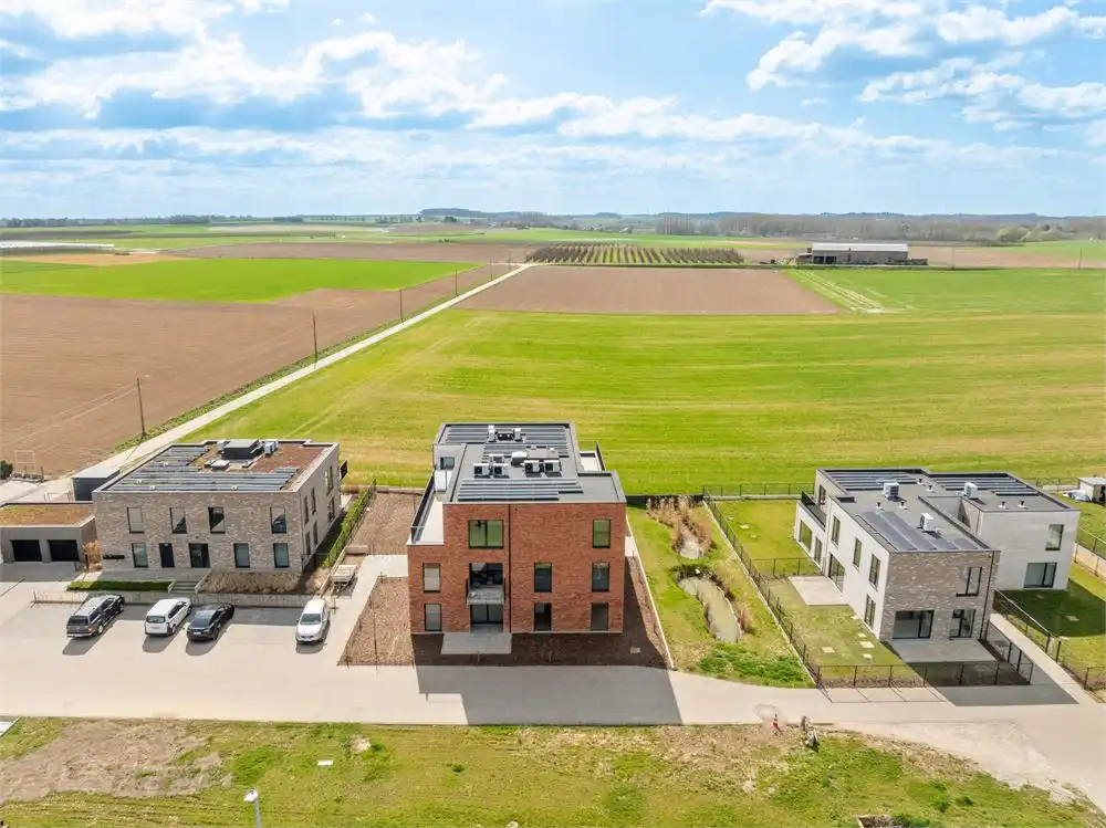 Wonen in het groen, met zicht op de toekomst! foto {{pictureIndex}}