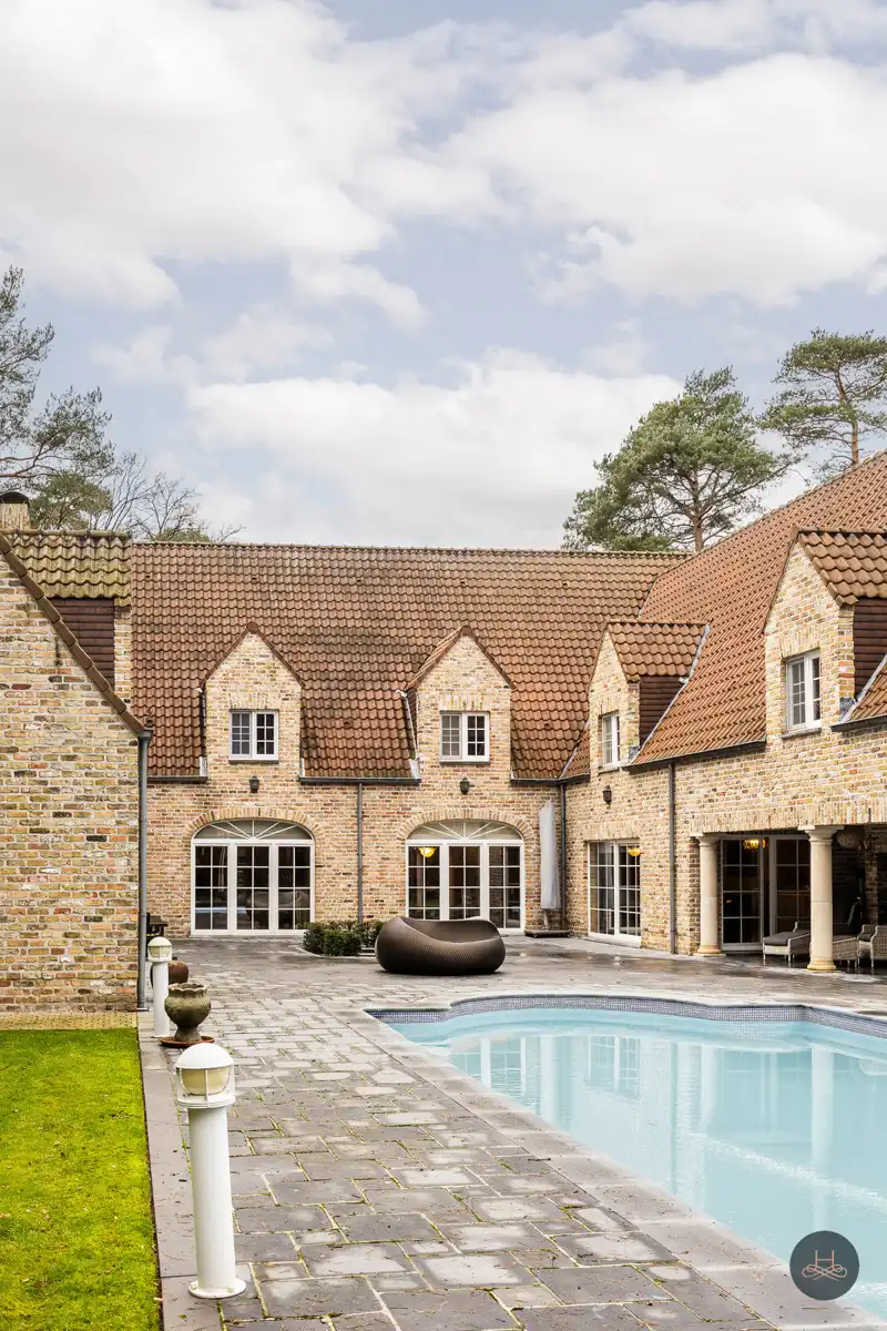 Exclusieve villa met binnenzwembad foto 28