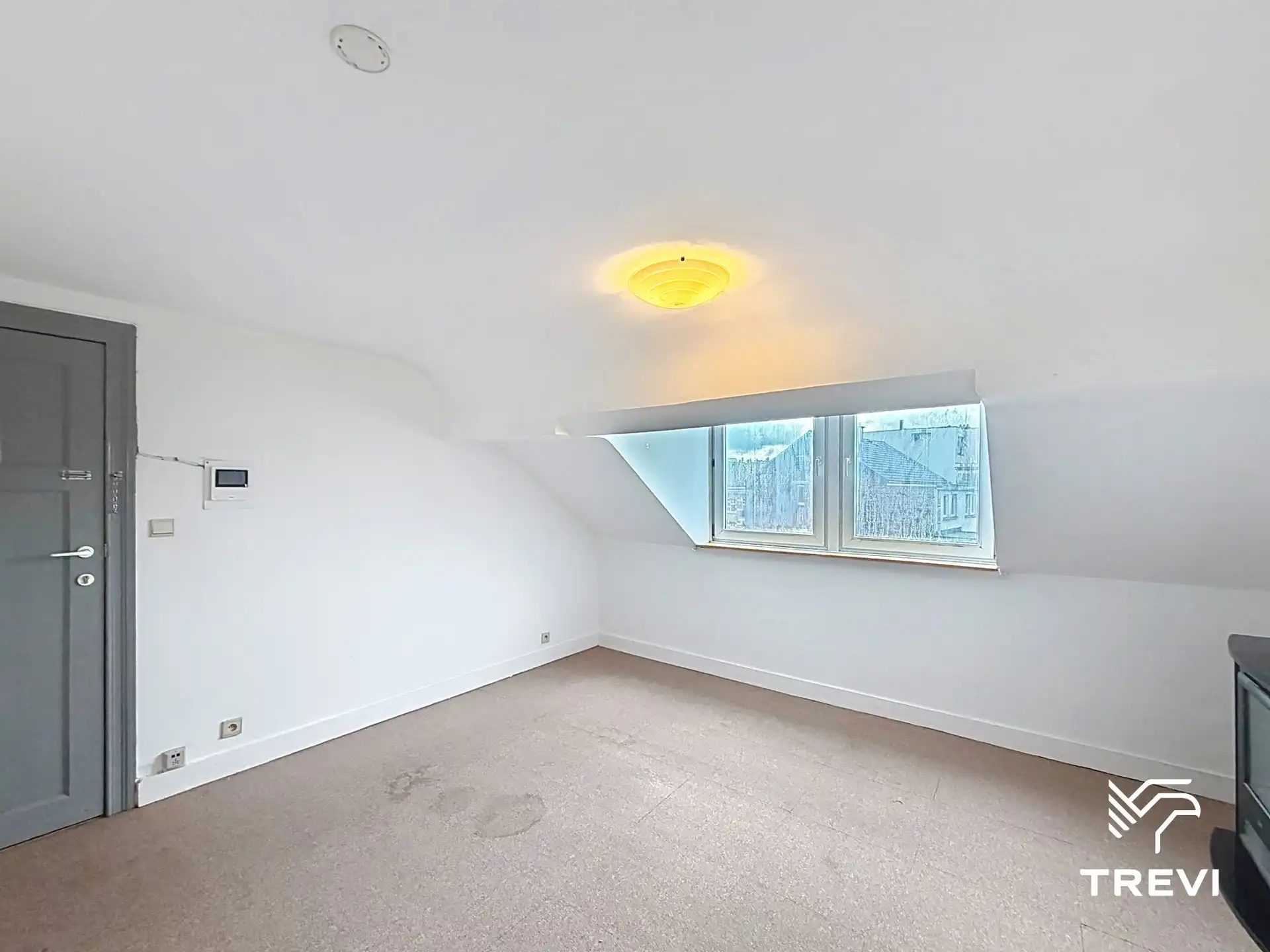 VANDERKINDERE – Ideaal gelegen 1-slaapkamerappartement! foto 8