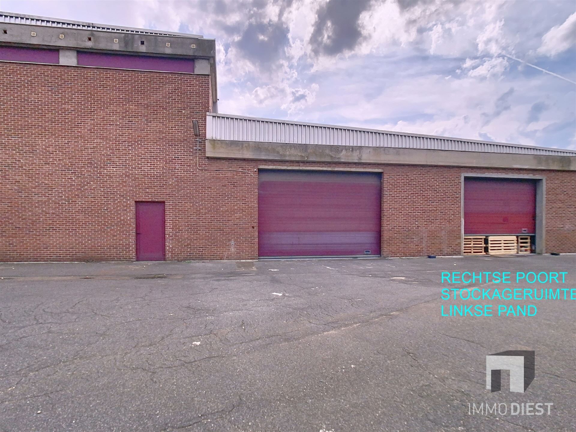 Handelspandvan 1633 m2 met ruime parking langs verbindingsweg foto 11