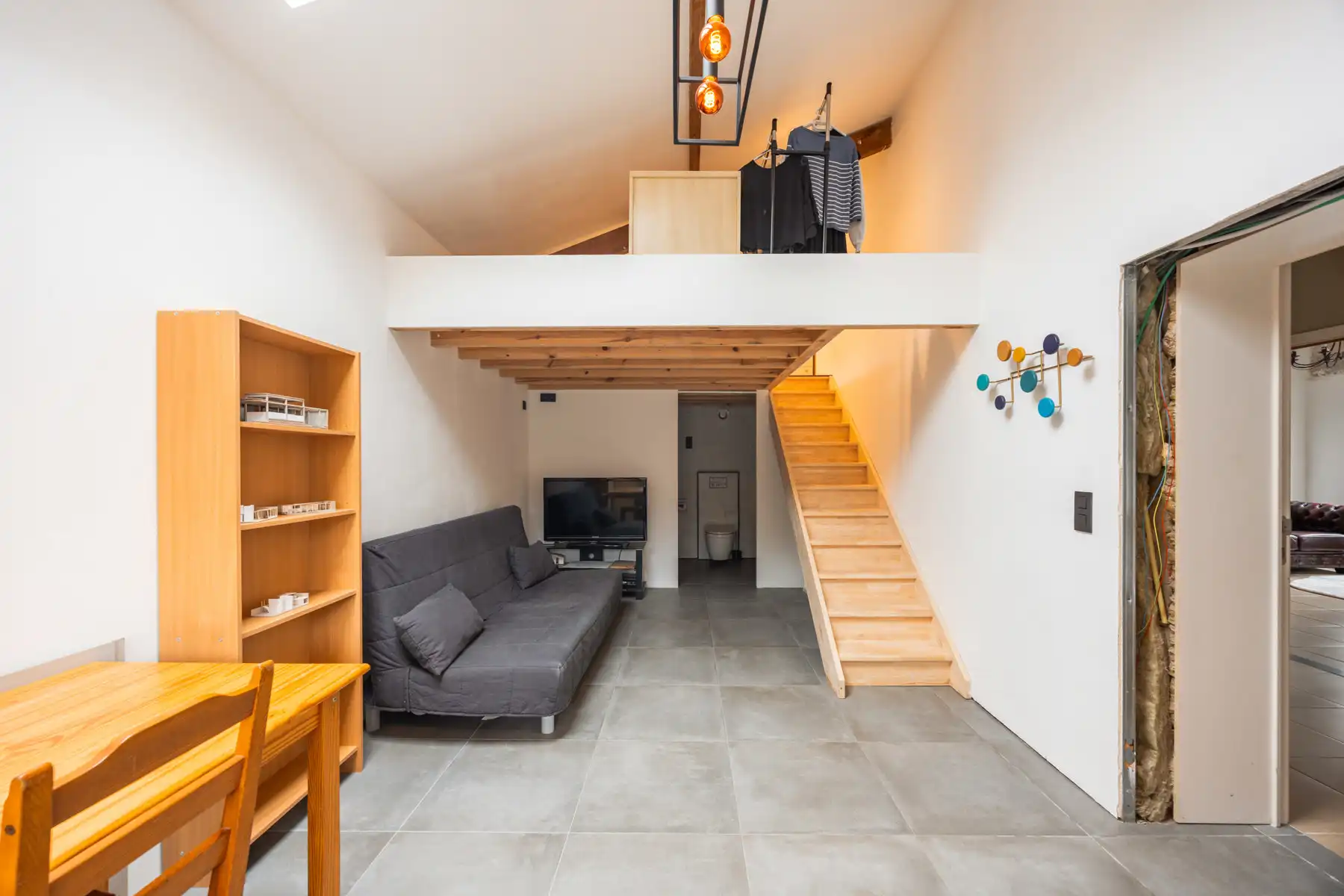 Gerenoveerde halfopen bebouwing met studio en ruime tuin foto 21