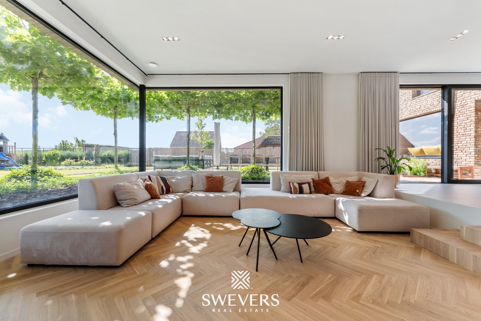 Landelijk wonen in stijl en luxe in de Leeuwbeekstraat foto 3