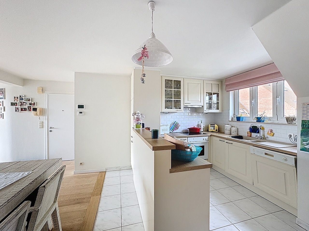 Bijzonder leuk duplex dakappartement in het Hart van Heist. foto 9