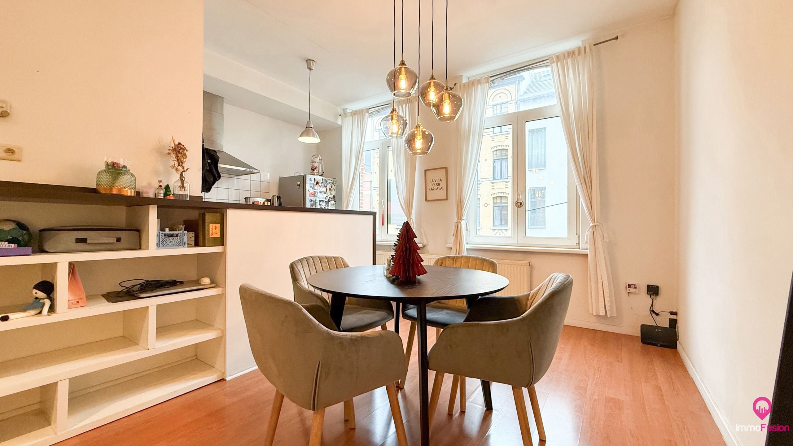 Charmant app op toplocatie in het Zuid, Antwerpen! foto 8