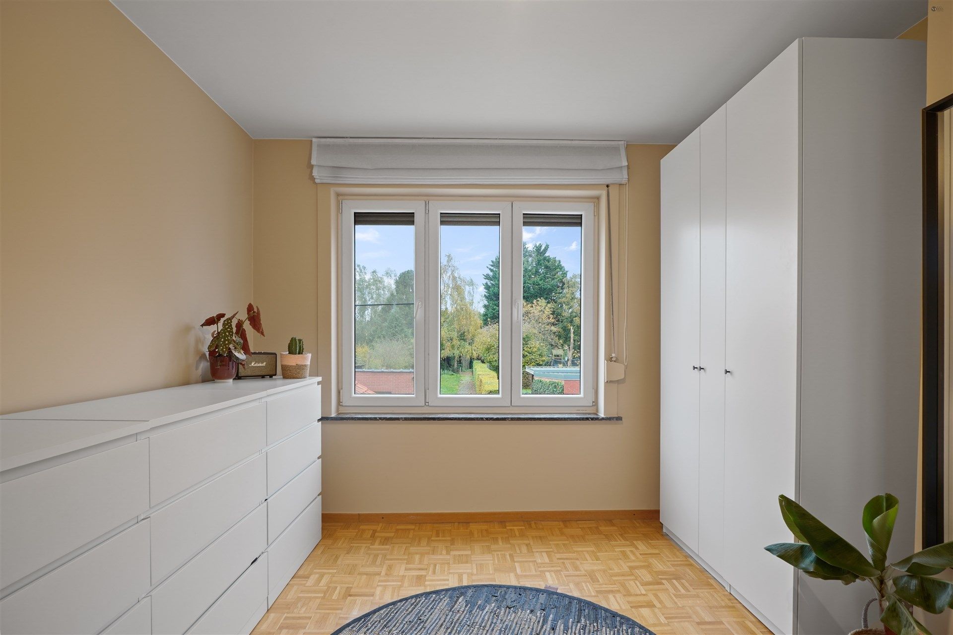 Rijwoning nabij centrum Stekene foto 19