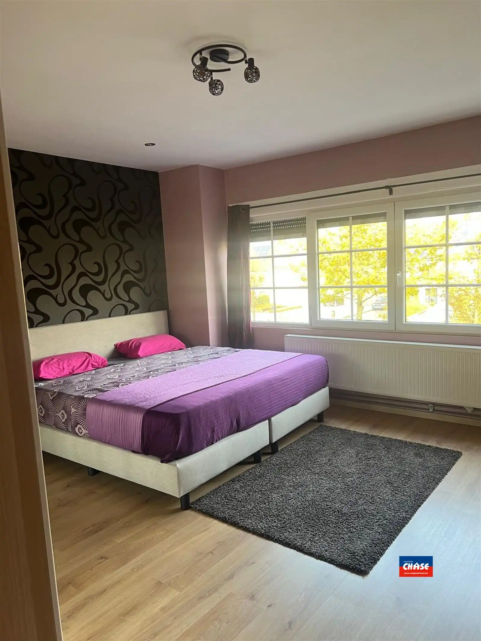 Instapklare bel-étage met 2 slpks, garage en tuin foto 15