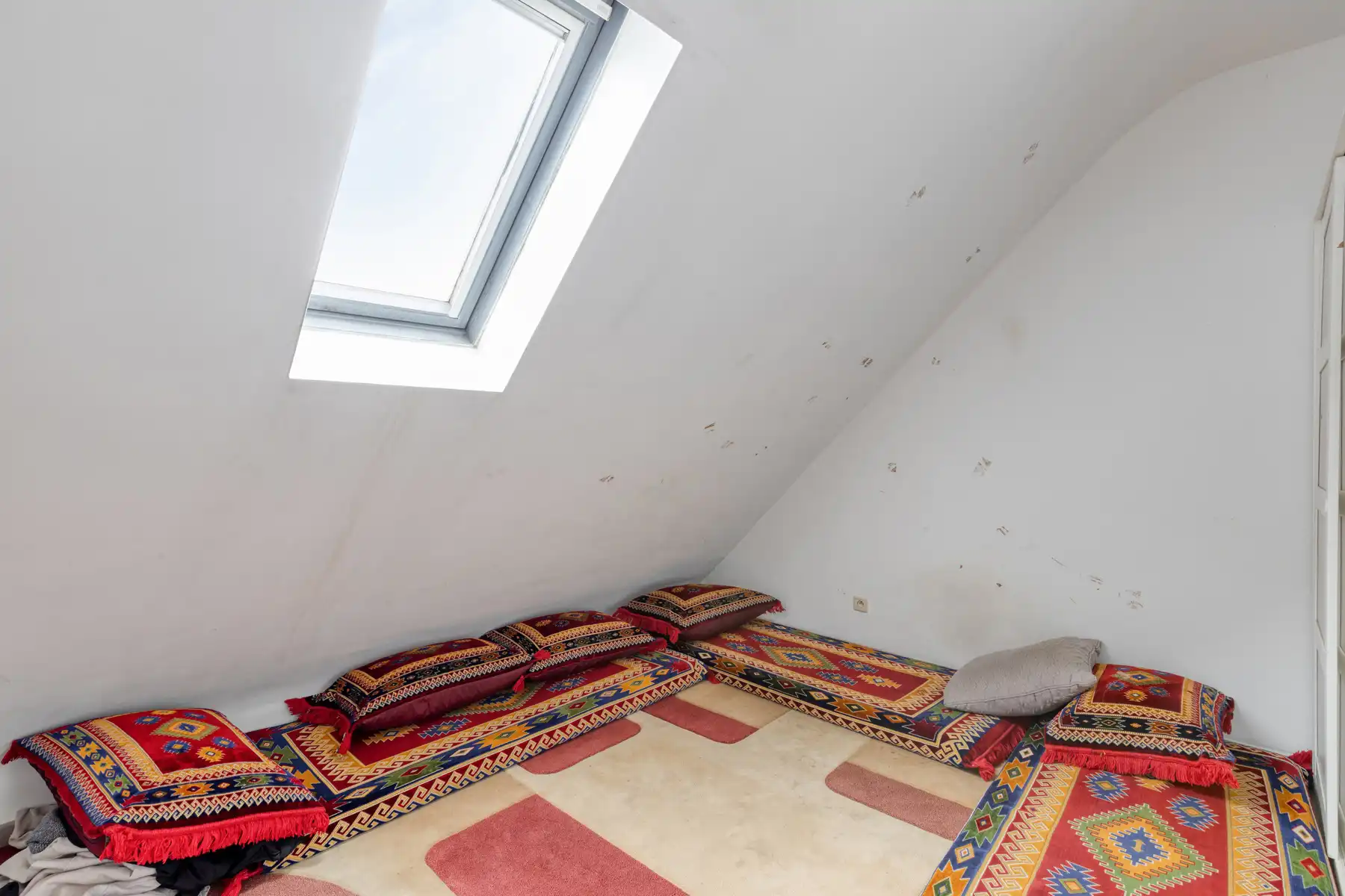 App met 2 slaapkamers in centrum Aalst! foto 9