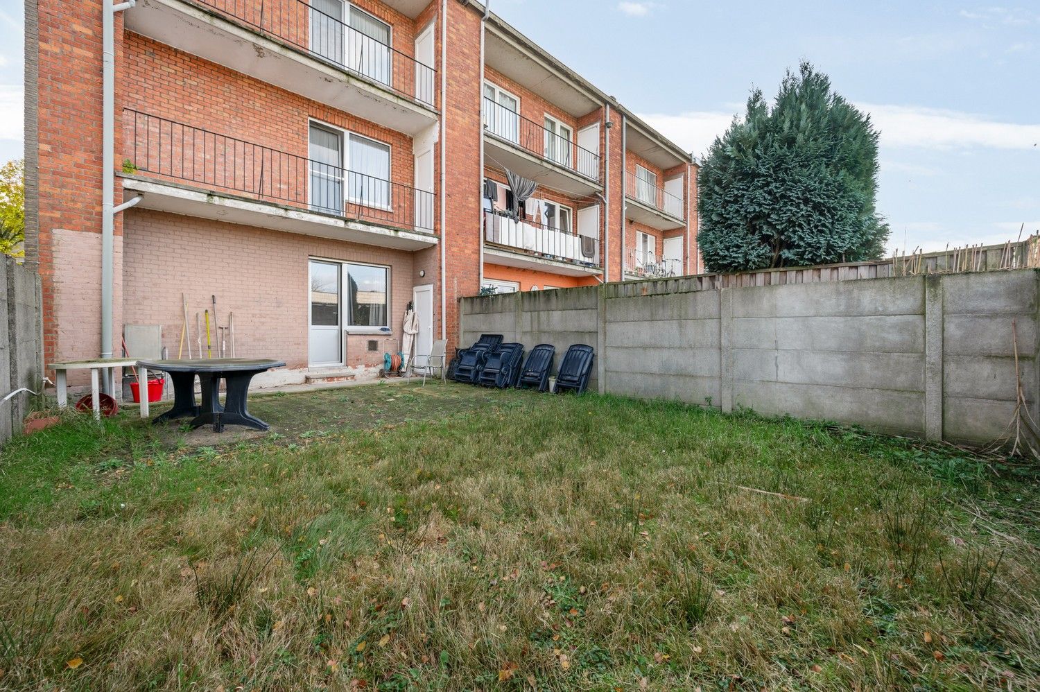 Gelijkvloers appartement in kleinschalig gebouw met 2 slaapkamers en tuin! foto 4