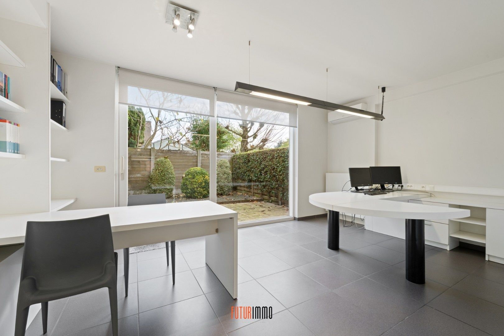 Polyvalente eigendom in hartje Rumbeke foto 9