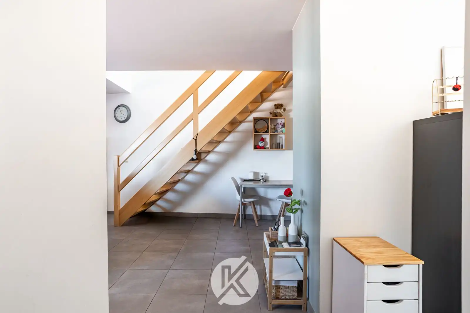 Moderne duplex met 2 slaapkamers en garage foto 15