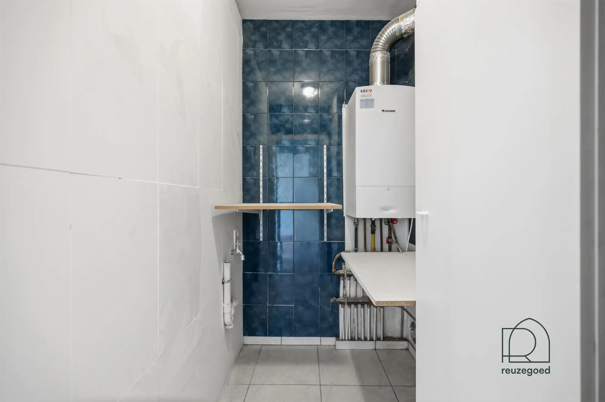 Opgefrist 2-slaapkamerappartement met garage in Kessel-Lo, vlakbij Leuven foto 14