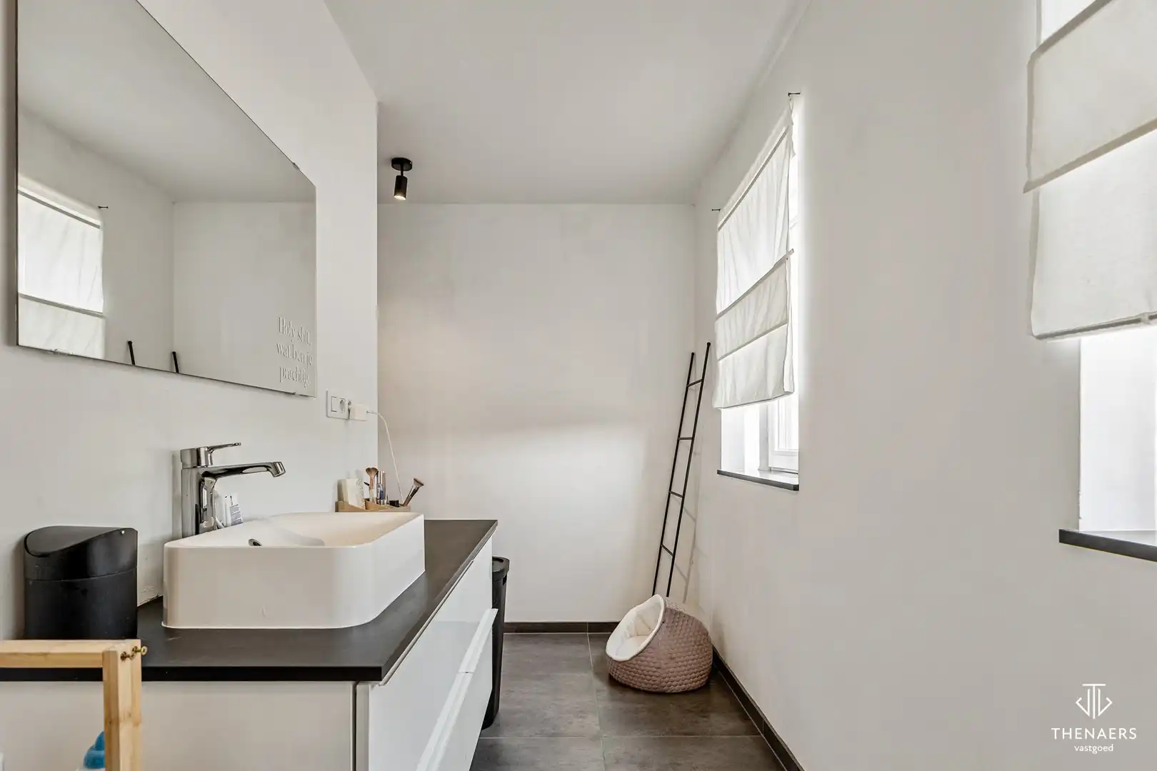Karaktervolle en energiezuinige woning (EPC A) met 4 slaapkamers, 2 badkamers en tuin. foto 32