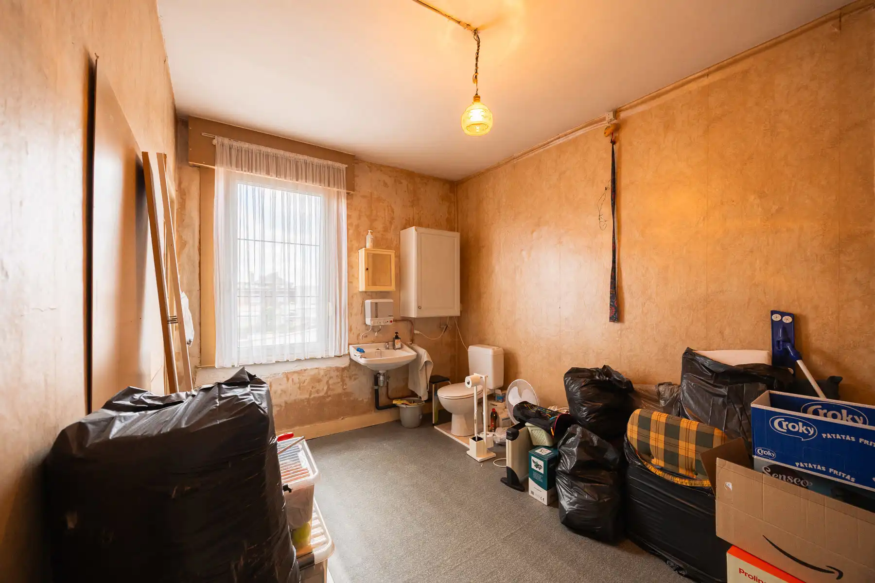 Ruime woning met veel potentieel in Mechelen foto 21