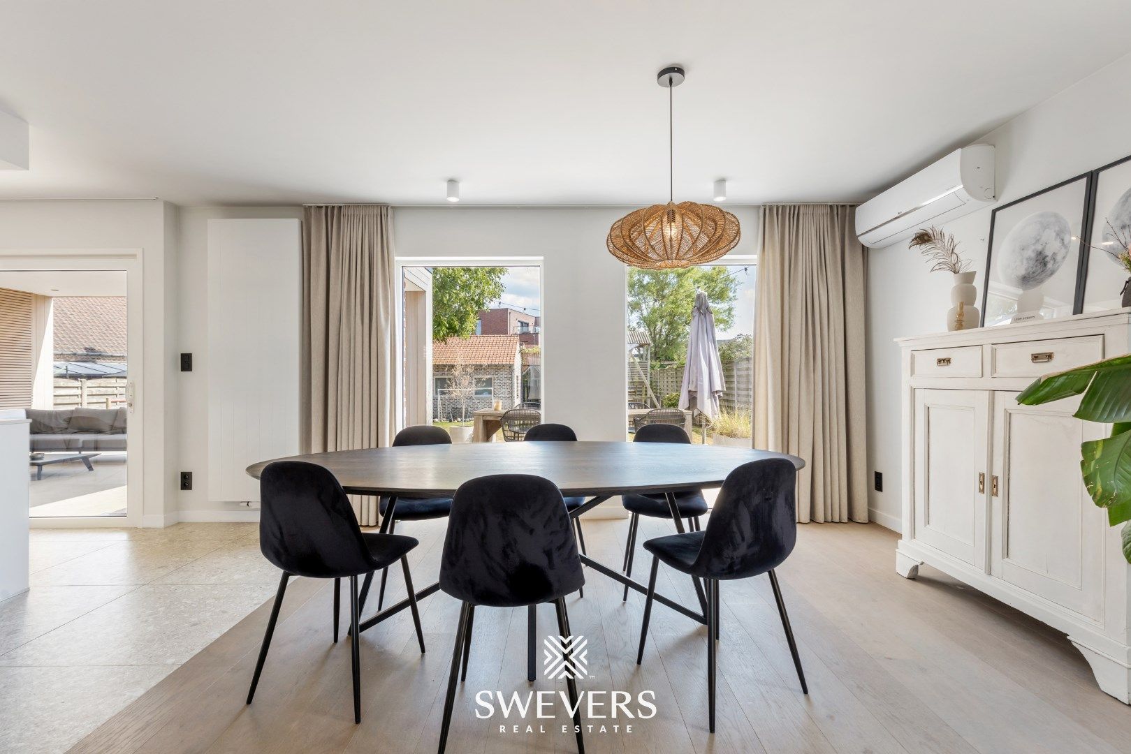 Knap gerenoveerde woning met praktijk/handelsruimte te Laak foto 6