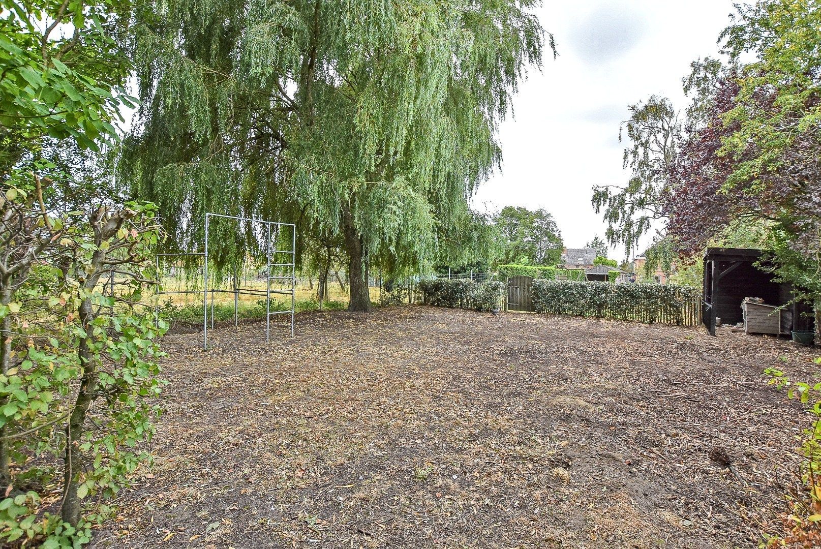 Instapklare alleenstaande woning met 4/5 slaapkamer op 2.084m² te Diksmuide! foto 26