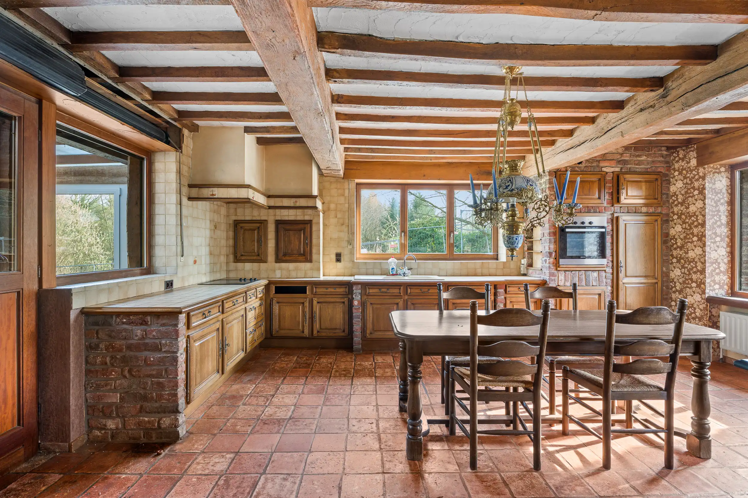 Karaktervolle villa met grote tuin in het groen te Wetteren foto 6