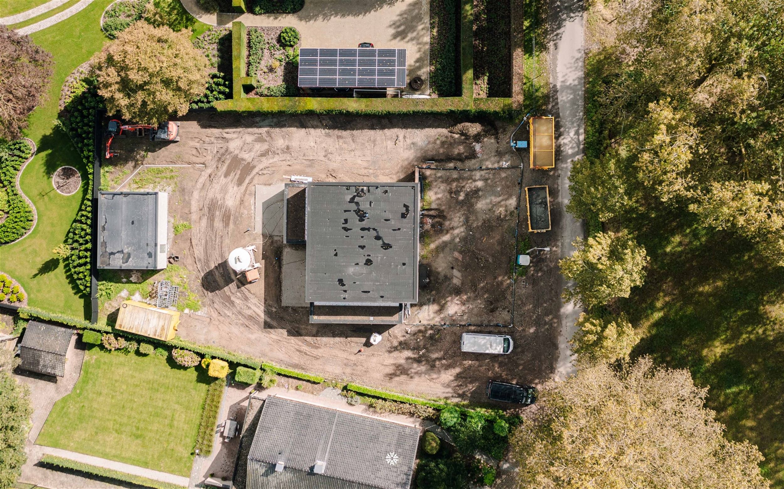 Hoogwaardig afgewerkte koppelvilla in de groene rand van Sint-Niklaas foto 5