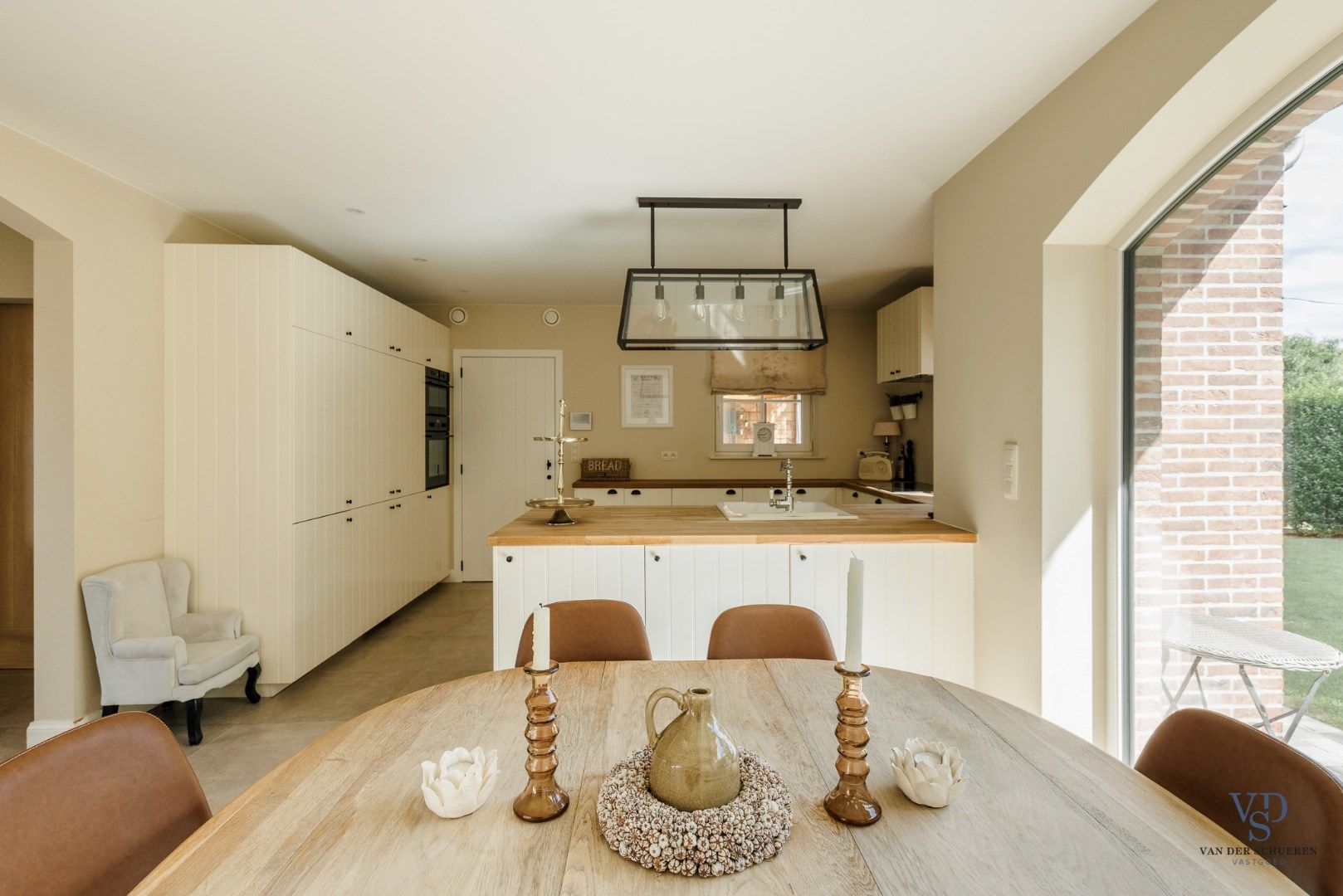 Hedendaagse villa in landelijke stijl foto 7