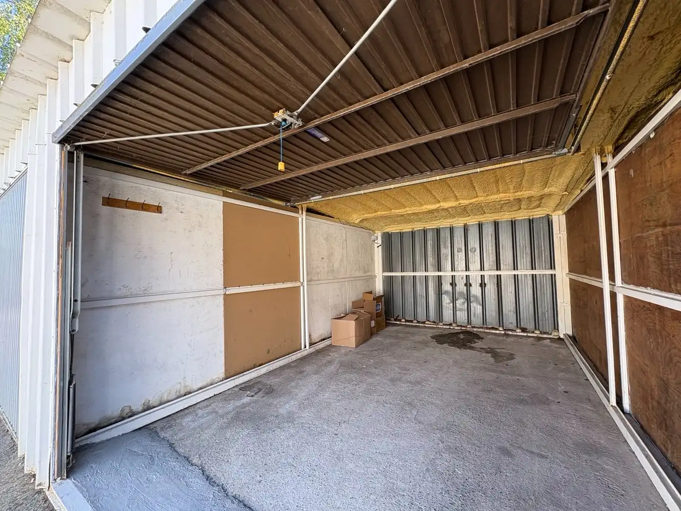 Garagebox in het centrum van Torhout foto 2