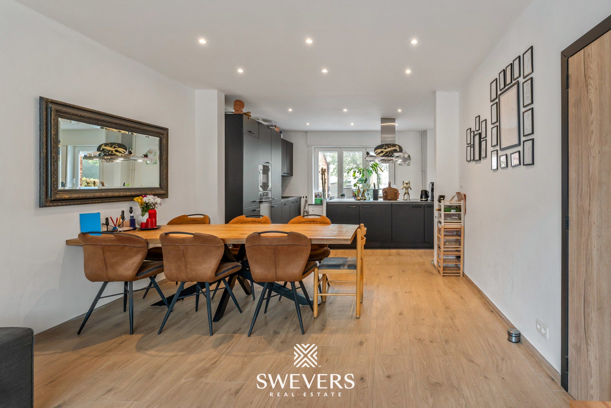 Comfortabele woning met 3 slaapkamers en zonnige tuin foto 2